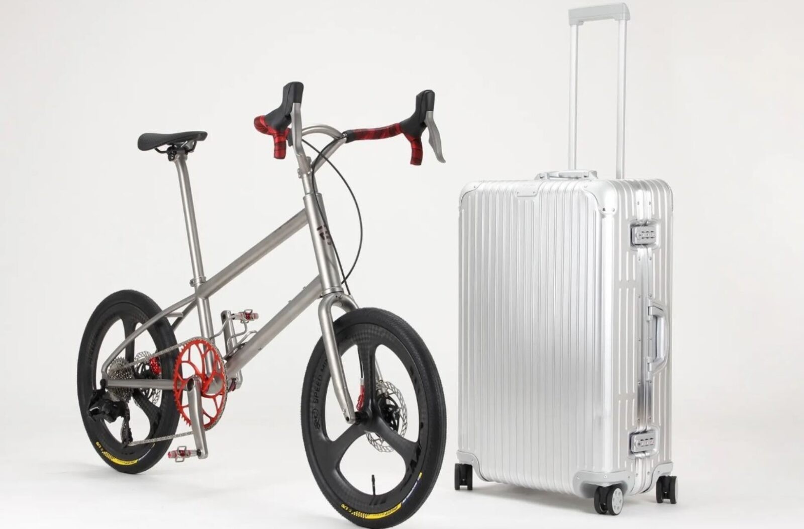 Co powiesz na lot z rowerem? Firefly MiniVelo zmieścisz w walizce