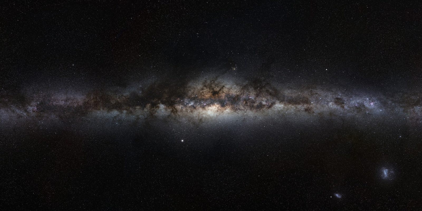 Kosmiczny wąż płynie po dysku Drogi Mlecznej. Czym jest ta nietypowa struktura?