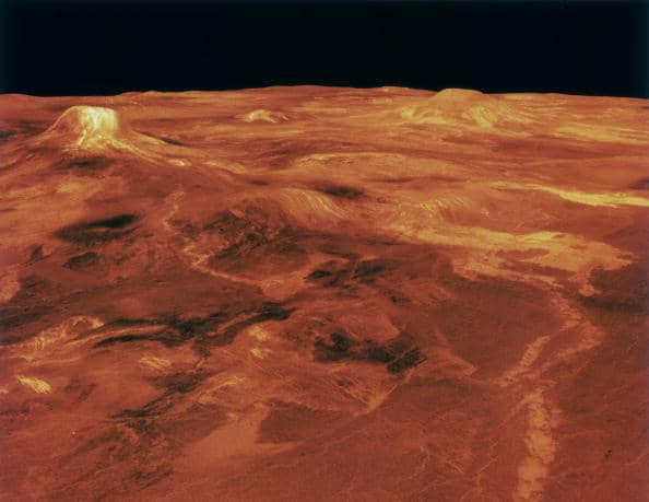 nasa-wysle-dwie-sondy-na-wenus-wyda-na-to-miliard-dolarow-fot-space-frontiers-hulton-archive-getty-images