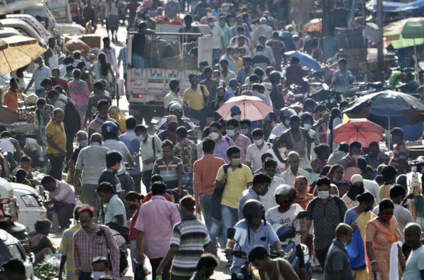 oczekuje-sie-ze-w-ciagu-dekady-indie-wyprzedza-chiny-i-stana-sie-najbardziej-ludnym-krajem-swiata-fot-getty-images