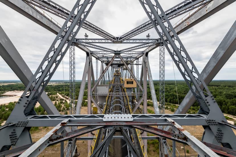 f60-kolos-z-brandenburgii_1