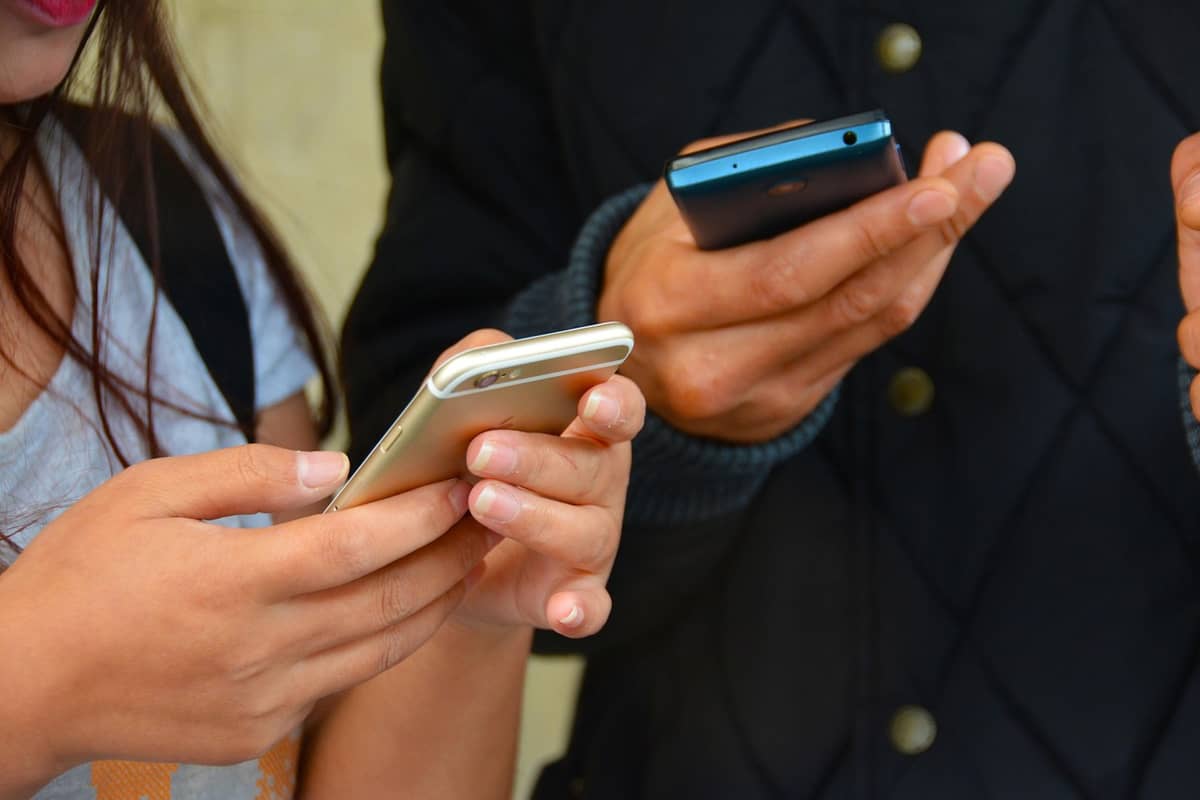 Czatowanie grupowe między systemami Android i iOS zostanie ulepszone. Jednak nie każdy z tego skorzysta