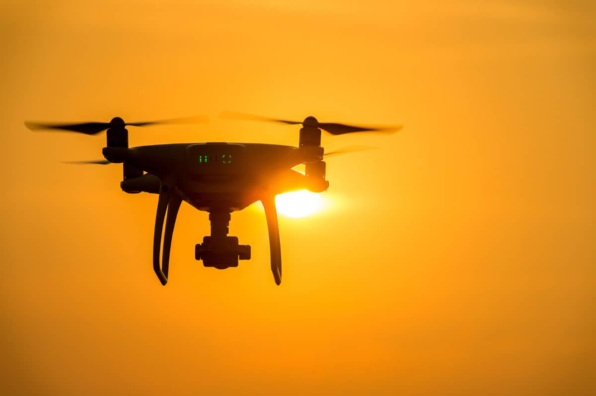 Dron &#8211; zdjęcie poglądowe /Fot. Freepik
