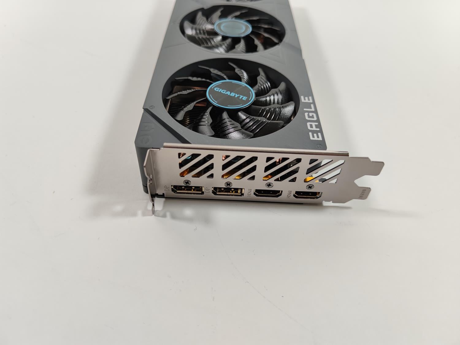 test Gigabyte GeForce RTX 4060 Ti Eagle 8 GB, recenzja Gigabyte GeForce RTX 4060 Ti Eagle 8 GB, opinia Gigabyte GeForce RTX 4060 Ti Eagle 8 GB