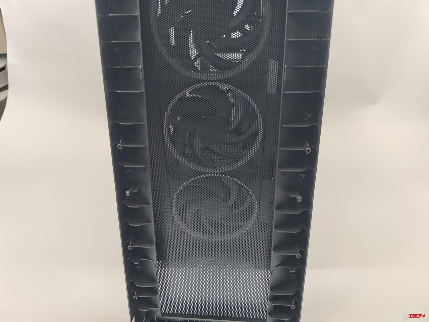 test Fractal Design Epoch XL Black TG RGB Light Tint, recenzja Fractal Design Epoch XL Black TG RGB Light Tint, opinia Fractal Design Epoch XL Black TG RGB Light Tint