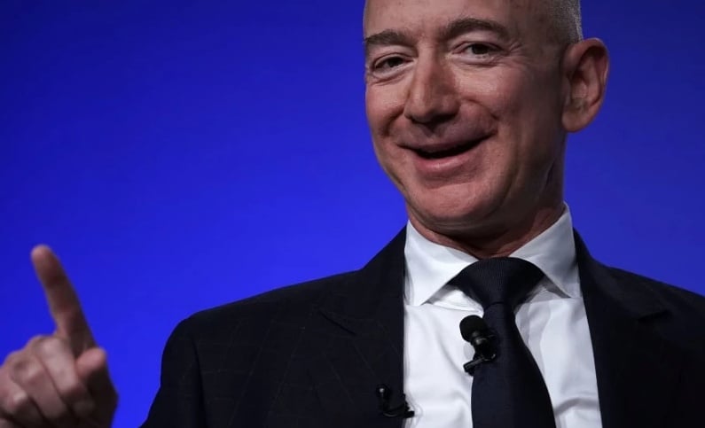 jeff-bezos-fot-getty-images