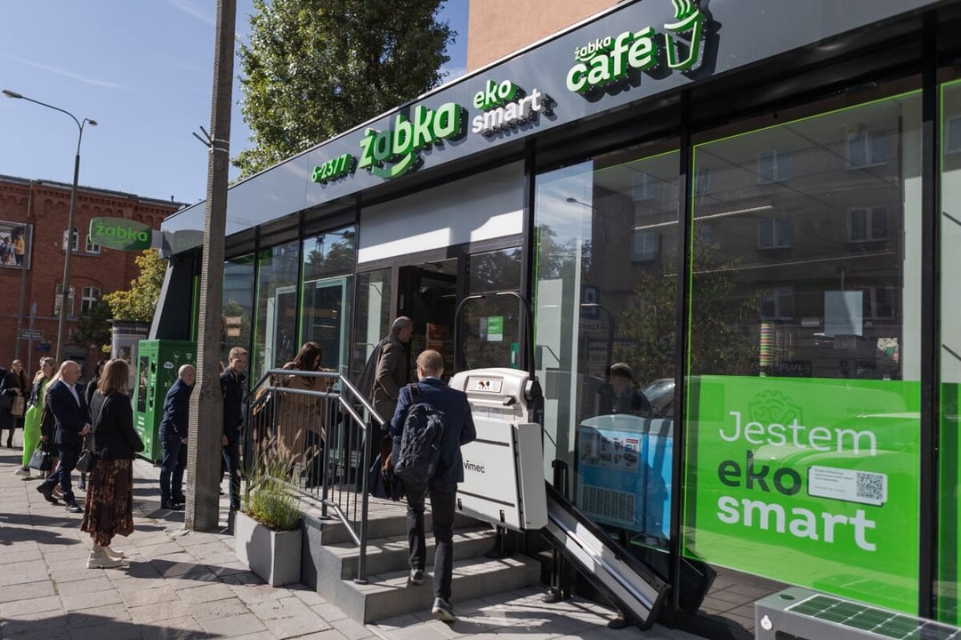 Żabka idzie w ekologię. Pierwszy taki sklep w Polsce