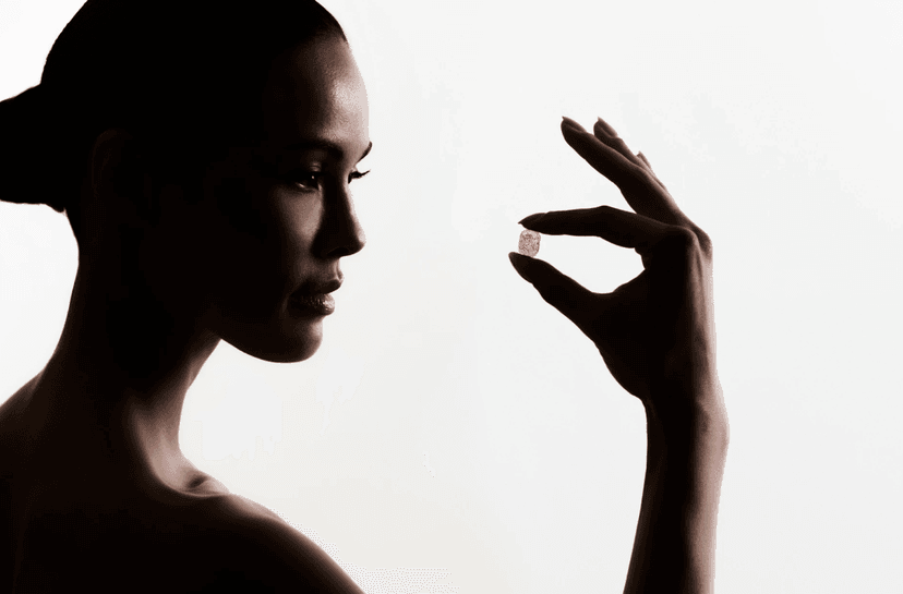 Oto najdroższy diament na świecie. Sprzedał się w dwie minuty