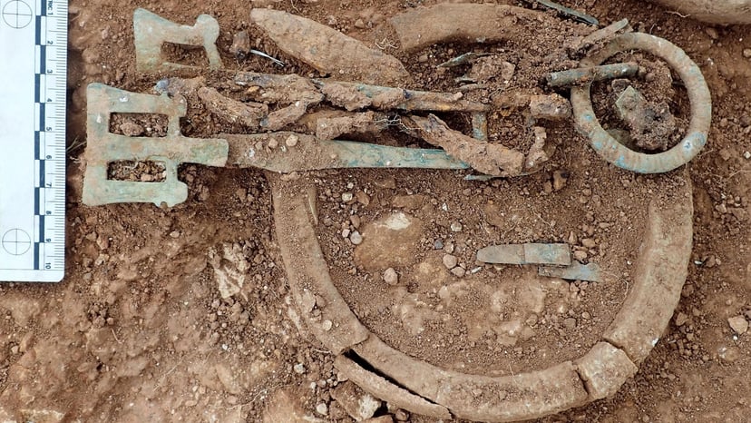 Średniowieczne pochówki z zaskakującą zawartością. Te artefakty trafiły do Europy z ogromnej odległości