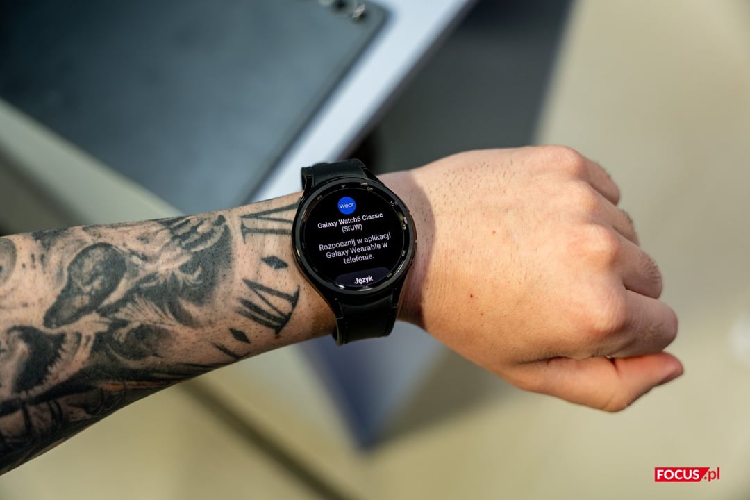 Lepiej dobrze pilnuj swojego zegarka Galaxy Watch 6. Inaczej może sam spaść Ci z nadgarstka