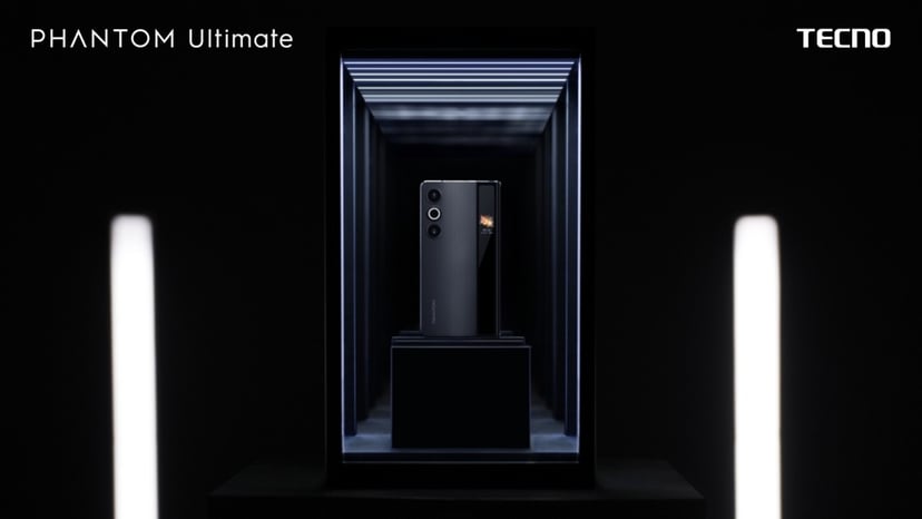 Tecno pokazuje smartfona przyszłości. Phantom Ultimate to prototypowy model ze zwijanym wyświetlaczem