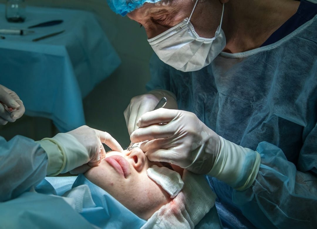 Ten pasożyt żył w oku kobiety przez dwa lata. Pierwszy taki przypadek na świecie