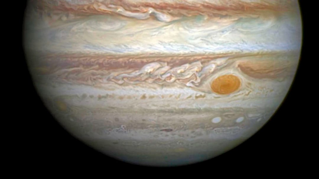 Wielka Czerwona Plama ma już prawie 400 lat. Pojawiły się  pewne wątpliwości