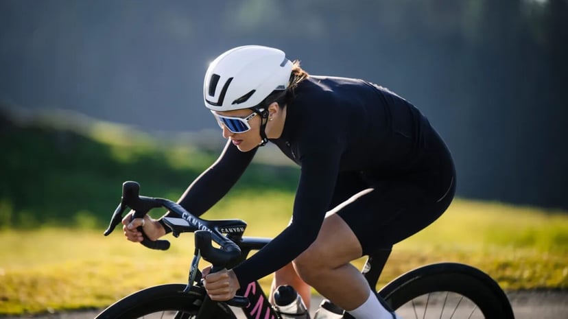 Canyon wprowadza na rynek najbezpieczniejsze i najszybsze kaski rowerowe