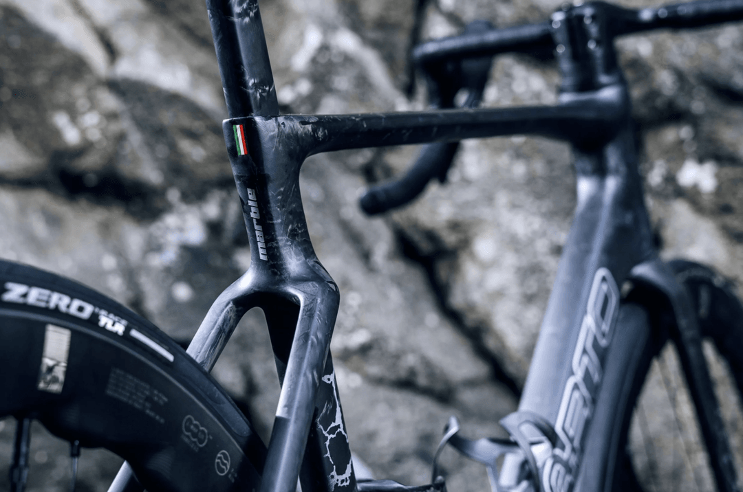 Takiej ramy jeszcze nie widziałeś. Rower szosowy Raso jest nie tylko piękniejszy, ale i wytrzymalszy