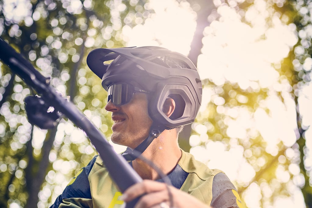 Nowe kaski rowerowe Trek z technologią WaveCel. Wyglądają świetnie i mogą uratować życie