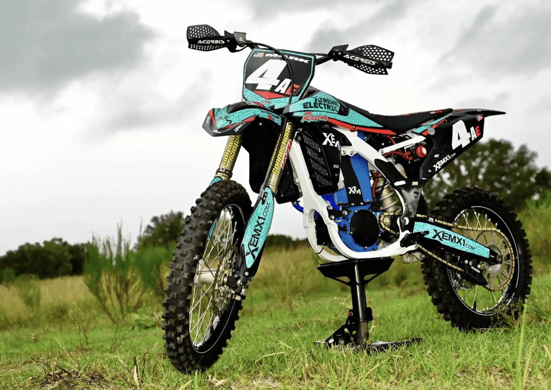 Ten motocykl elektryczny Yamaha weźmie motocross szturmem