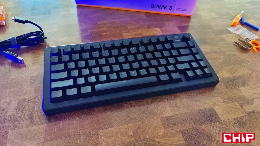 Test klawiatury Glorious GMMK 3. Jeśli tylko zechcesz, to wydasz na nią grube tysiące