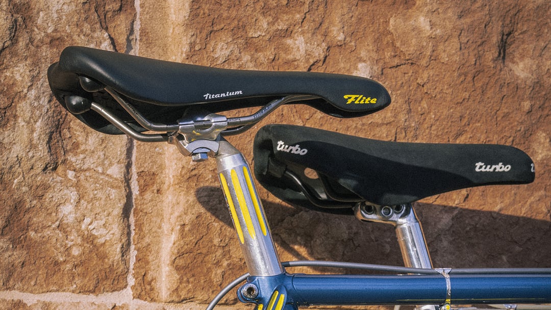 Powrót legend. Selle Italia wskrzesza kultowe siodełka rowerowe Turbo 1980 i Flite 1990