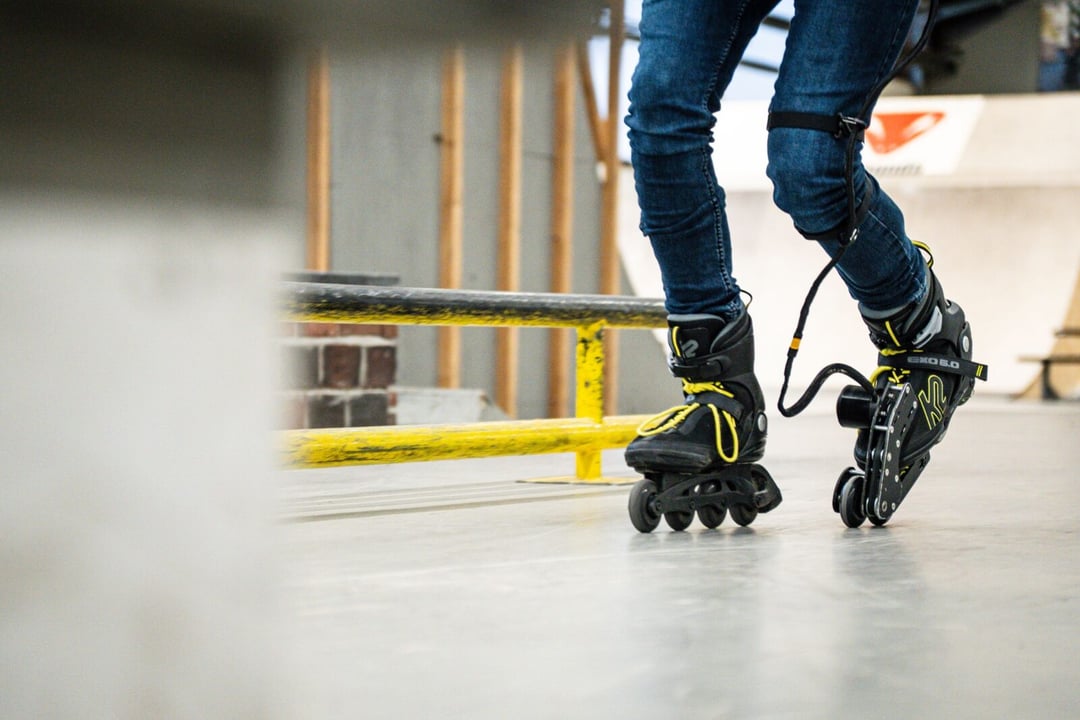 Rolki z napędem elektrycznym bez wymiany sprzętu? To możliwe