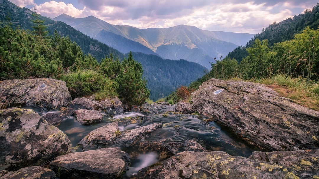 Prehistoryczne narzędzia z Rumunii zmieniają historię ludzkości. Niesamowite odkrycie archeologów