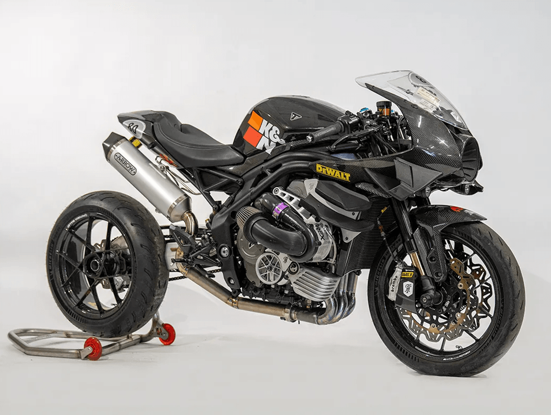 Triumph na sterydach. Oto najdzikszy motocykl, jaki kiedykolwiek zbudowano