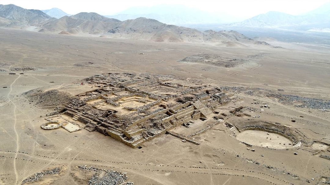 Prehistoryczna świątynia ognia w Peru. Ten obiekt jest starszy od egipskich piramid