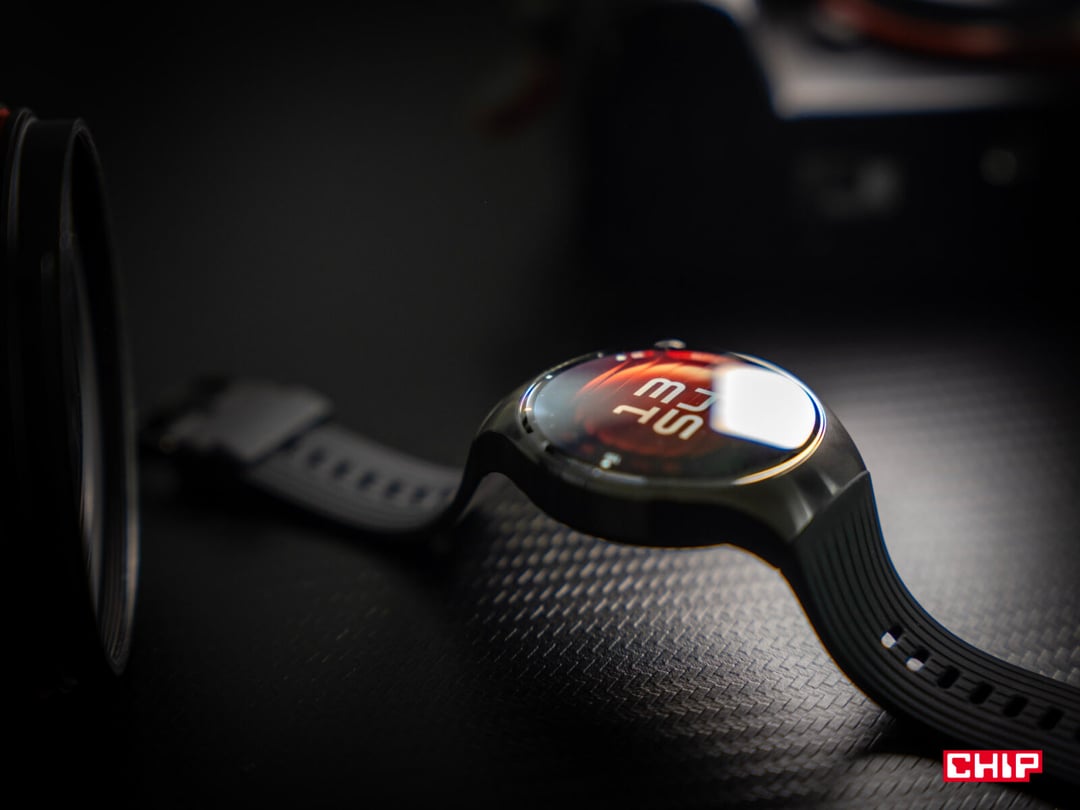 Huawei Watch 5 debiutuje z innowacyjnym sensorem X-Tap, a seria Fit 4 stawia na lekkość i styl