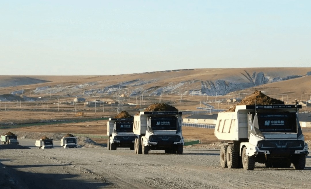 Kopalnia przyszłości już działa. 100 autonomicznych ciężarówek rozpoczęło pracę w Chinach