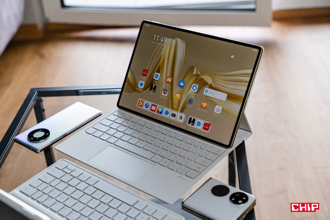 Jaki prezent na komunię? Tablet z matowym ekranem jest dobry na każdą okazję