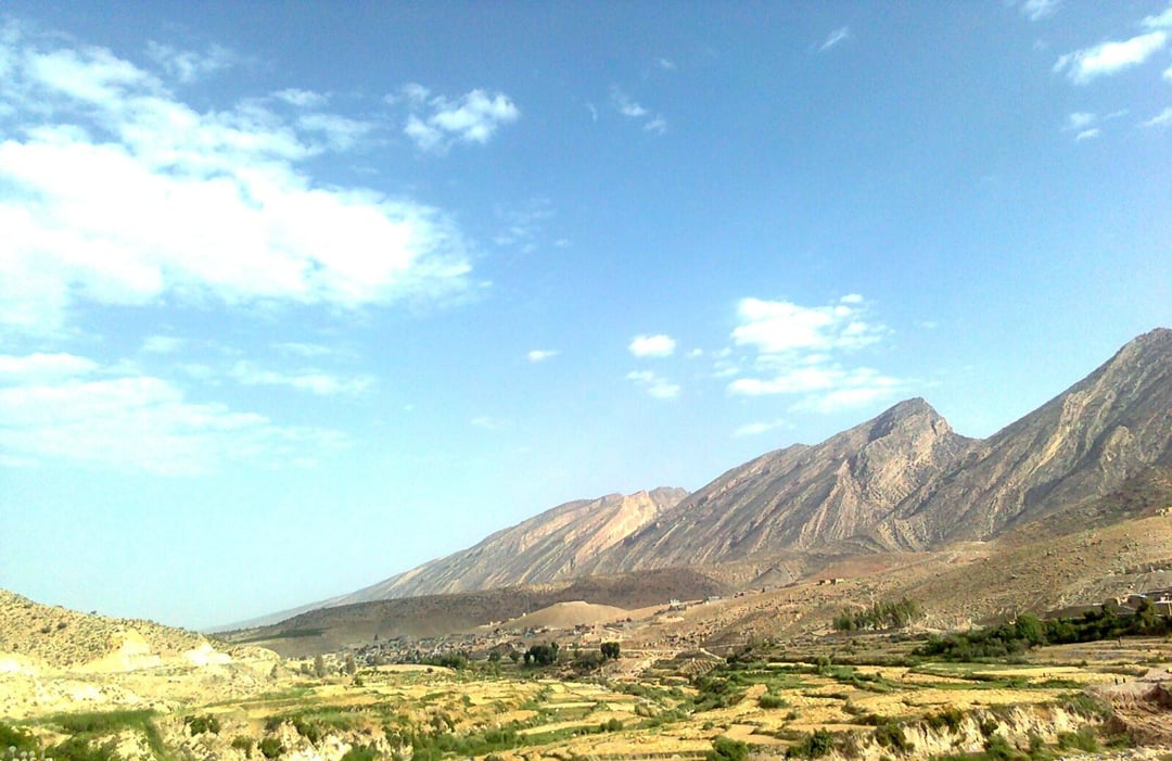 Stożkowata głowa jako symbol statusu w starożytnym Iranie. Odkrycie odsłania mroczne praktyki sprzed tysięcy lat