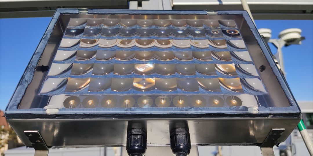 Miniaturowe ogniwa z gigantycznym potencjałem energetycznym podbijają rynek. Niemieccy naukowcy znaleźli sposób na tańszą i wydajniejszą fotowoltaikę