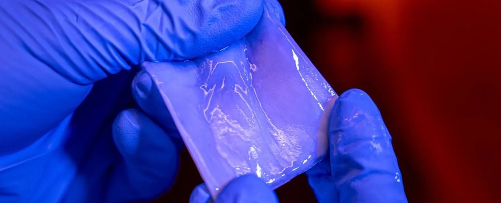 Biomateriał mocniejszy niż stal powstał w laboratorium. BCBN wytrzymuje 10 000 cykli obciążenia bez utraty właściwości