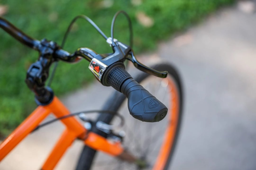 Guardian Bikes wypuszcza pierwszy rower dla dorosłych. Z kontrowersyjnym systemem hamulcowym