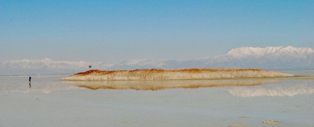 Pod słoną pustynią Utah kryje się nieznany dotąd zbiornik słodkiej wody. Naukowcy odkryli jego zdumiewające pochodzenie