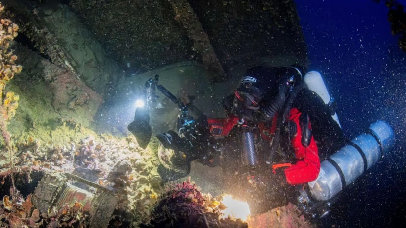 Elitarni nurkowie zeszli na dno po skarby siostry Titanica. Britannic odsłania swoją wojenną historię