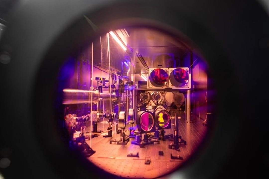 Laser o mocy 100 razy większej niż zużycie energii całej Ziemi. Naukowcy dokonali niemożliwego