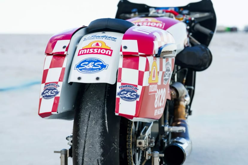 Ciężki motocykl turystyczny pokonał granice wyobraźni. Indian Challenger pędził prawie 313 km/h