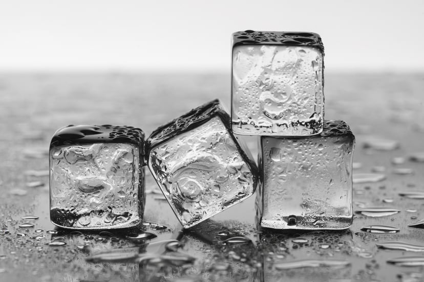 Naukowcy odkryli nową formę lodu w temperaturze pokojowej. Ta przełomowa faza XXI zaskakuje badaczy