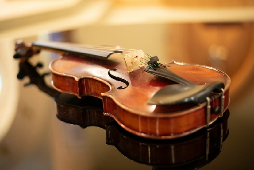 Muzyczne odkrycie stulecia w Cambridge. Odnaleziono autentyczne skrzypce Alberta Einsteina