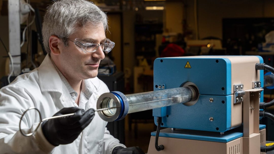 Metal, który zachowuje się jak żel. Odkrycie z Teksasu zmieni przyszłość baterii