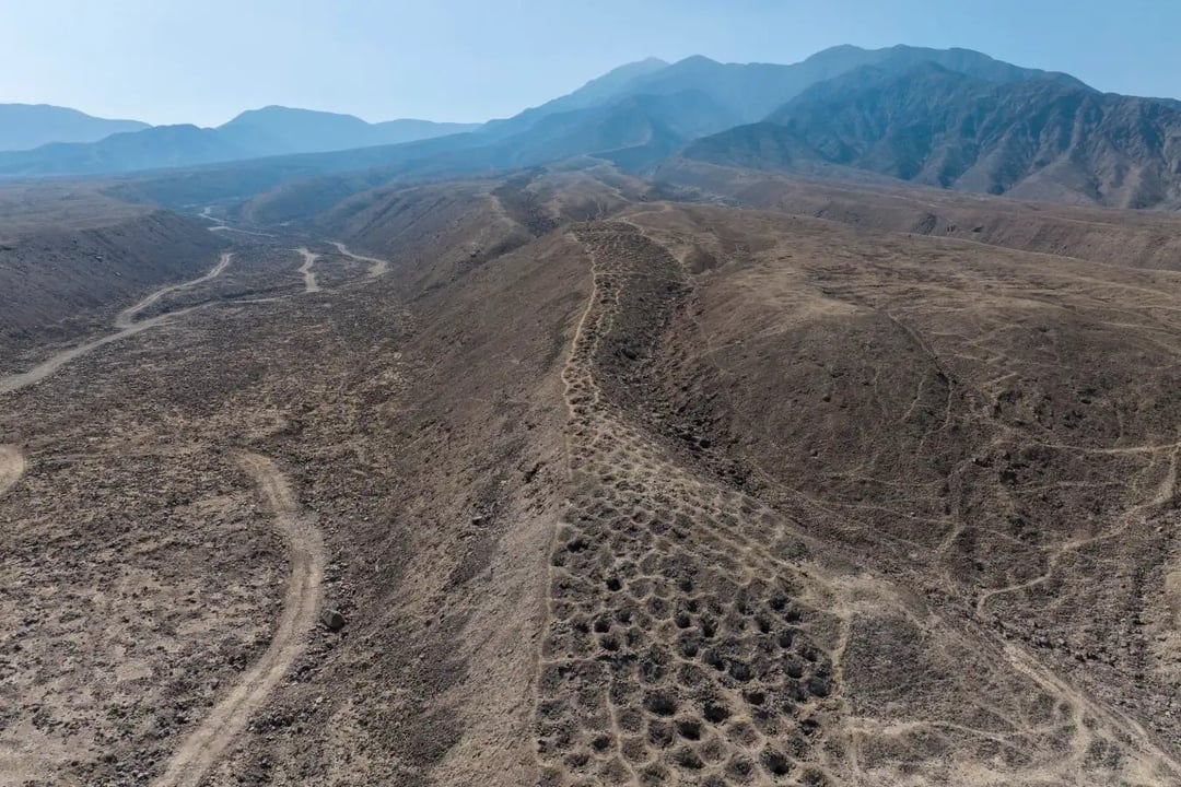 Zagadka otworów w Monte Sierpe wreszcie rozwiązana. Zapomniana technologia społeczna plemienia Chincha