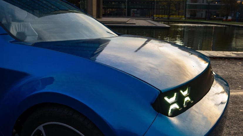 Koniec zapieczętowanych elektryków? Studenci zbudowali auto, które naprawisz we własnym garażu