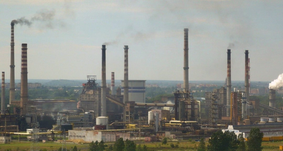 Chińska pompa ciepła przekracza kolejną granicę. Koniec węgla w hutnictwie jest teraz bliżej niż kiedykolwiek wcześniej