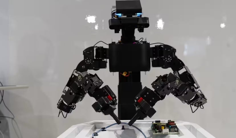 Hitachi wprowadza humanoidalne roboty z AI do fabryk. Japonia wkracza w nowy etap automatyzacji