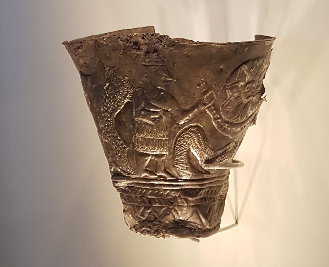 Starożytny kielich zawiera obraz powstania świata. Niezwykły artefakt znowu zwrócił uwagę badaczy