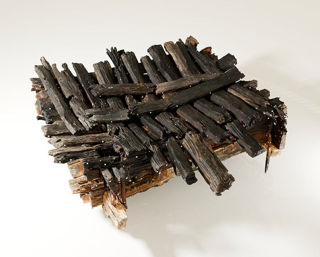 Łupieżcy grobów przegapili istotny szczegół. Dzięki temu te artefakty przetrwały 2600 lat