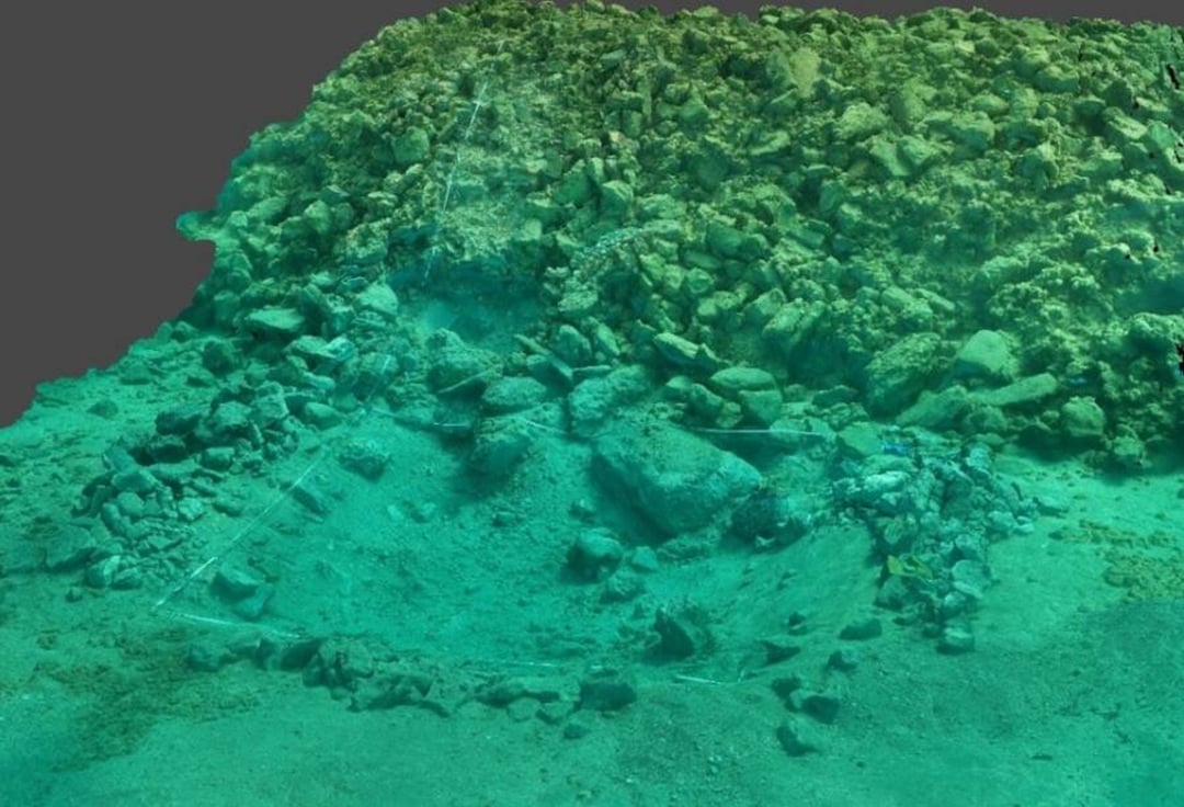 Pod wodą skrywała się historia antycznych mieszkańców. Nurkowie dotarli do dawnego portu, który nagle zniknął