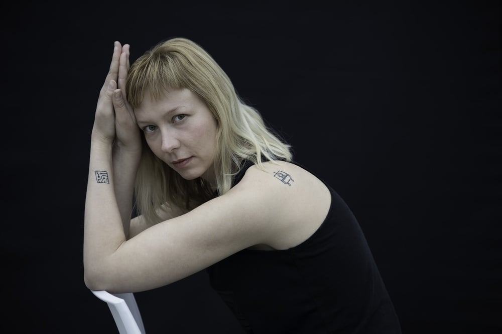 Znasz “technologie ubieralne”? Za ich pomocą zajrzę ci do mózgu [FELIETON]