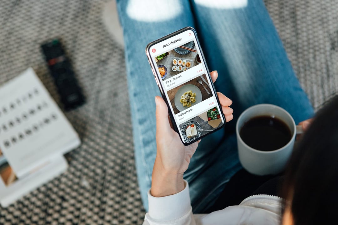 Czeka nas bezmyślna konsumpcja kultury? Witajcie w dobie “quick bites”, czyli drobnych kęsów